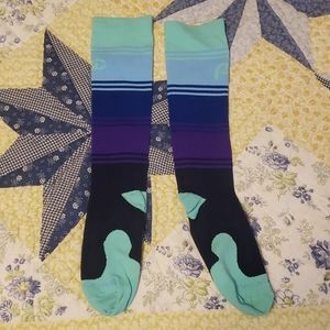 Stripe Pro Compression Marathon Elite over the ca…